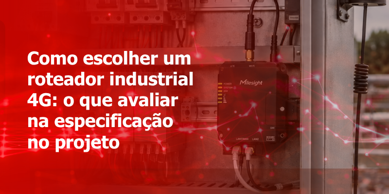 Roteador industrial 4G instalado em painel de automação para comunicação remota